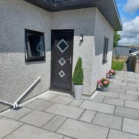 Beautiful Masons Hideaway Studio Apartment ブリジェンド エクステリア 写真